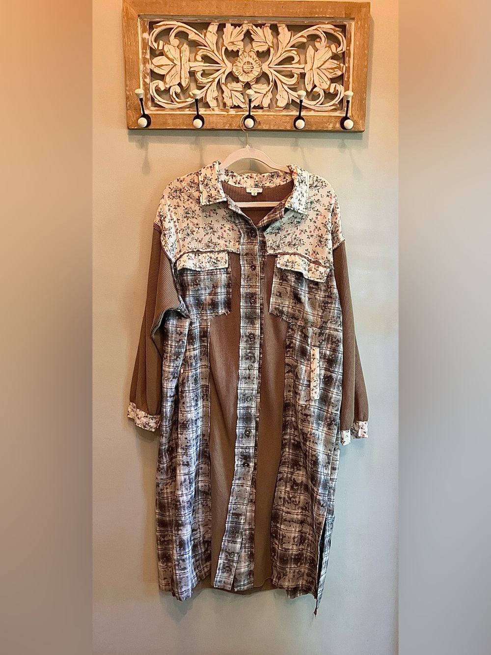 POL Patchwork Floral & Plaid Long Shirt Jacket Duster NWOT Size Small oversized